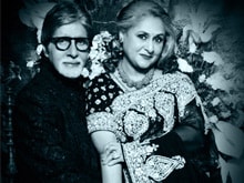 On 42nd Anniversary, Amitabh Bachchan Recalls Bengali Wedding, London Honeymoon