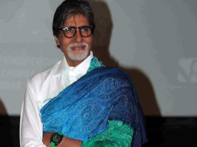 On Anniversary, Amitabh Bachchan in Mumbai, Jaya in London. FaceTime Helped