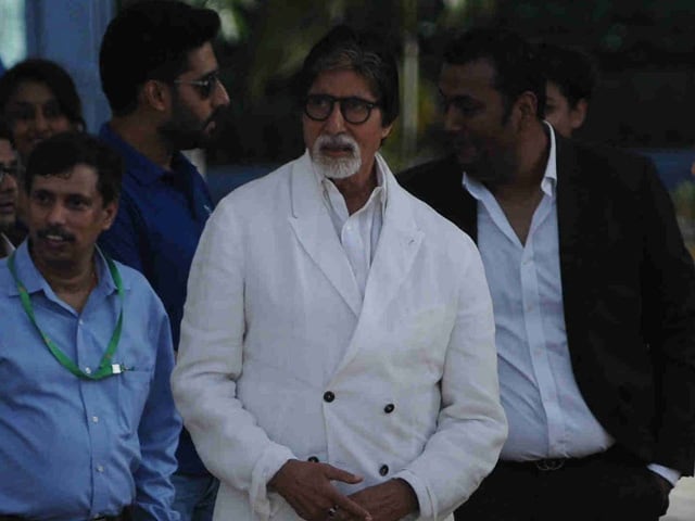Amitabh Bachchan on Maggi Controversy: Watch Your Step With Endorsements