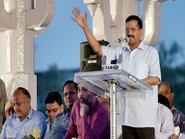 Arvind Kejriwal Assures Help to Pune Film Institute Students Arvind Kejriwal Assures Help to Pune Film Institute Students