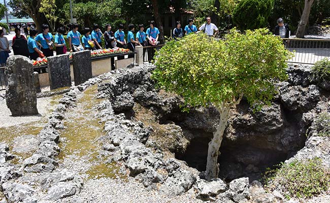 Okinawans Still Haunted By Horror of War 70 Years On