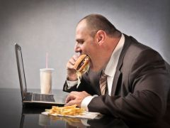 Beat the Bloat: 5 Reasons You Might be Bloated Beat the Bloat: 5 Reasons You Might be Bloated