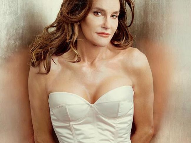 लिंग परिवर्तन करवाने वाली कैटलिन जेनर से ओलिंपिक मेडल की वापसी की मांग