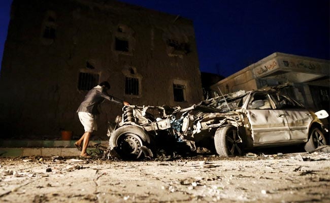 Islamic State Car Bombs Kill or Injure 50 in Yemeni Capital
