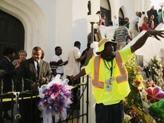 With Heavy Police Presence, Charleston Church Holds First Service Since Massacre