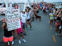 Thousands Lock Arms for Charleston Bridge 'Unity Chain'