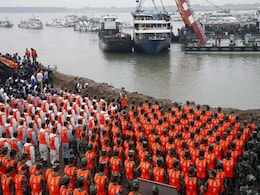 China Boat Death Toll Exceeds 400, Victims Mourned China Boat Death Toll Exceeds 400, Victims Mourned