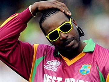 जानें किस गेंदबाज़ ने क्रिस गेल के छक्कों के रंग में भंग डाला?