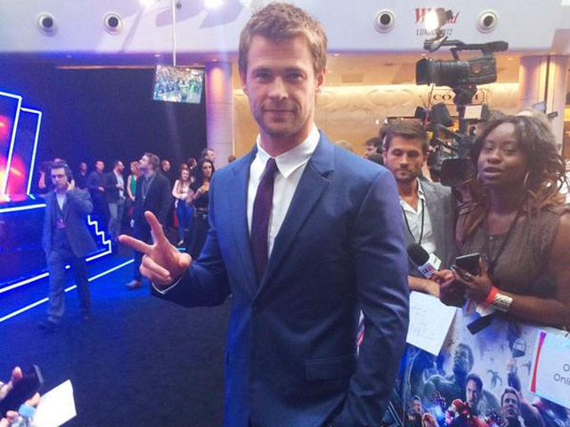 Chris Hemsworth Will Play Receptionist Manning Phones in All-Female <i>Ghostbusters</i>