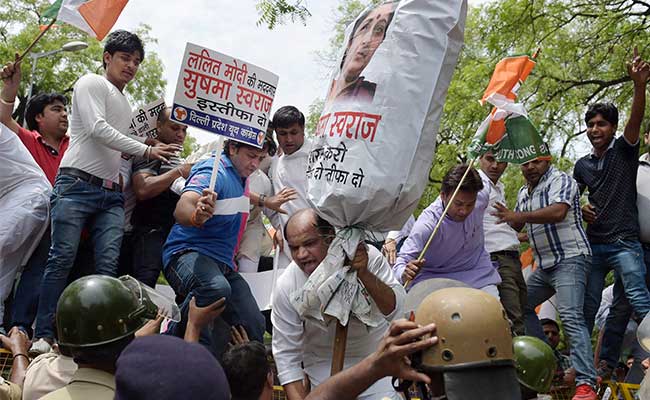 Congress Targets PM Narendra Modi, Sushma Swaraj; Lalit Modi Alleges Political Conspiracy
