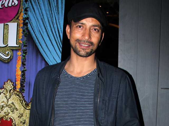 Deepak Dobriyal Wants To Explore 'Complex Stories'