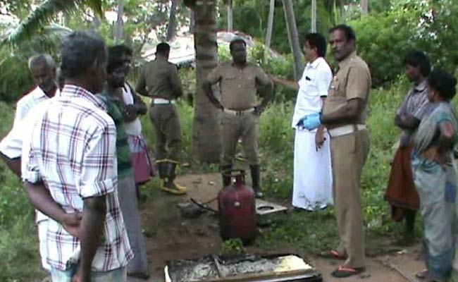 Class 10 Student Dies in Tamil Nadu's Dindigul After Cylinder Explodes at Home