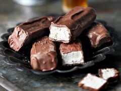 DIY Treats: Make Your Own Chocolate Bars and Bourbon Biscuits DIY Treats: Make Your Own Chocolate Bars and Bourbon Biscuits