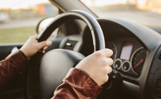 Hindi, 3 Indian Languages Find Place in Dubai Driving Tests