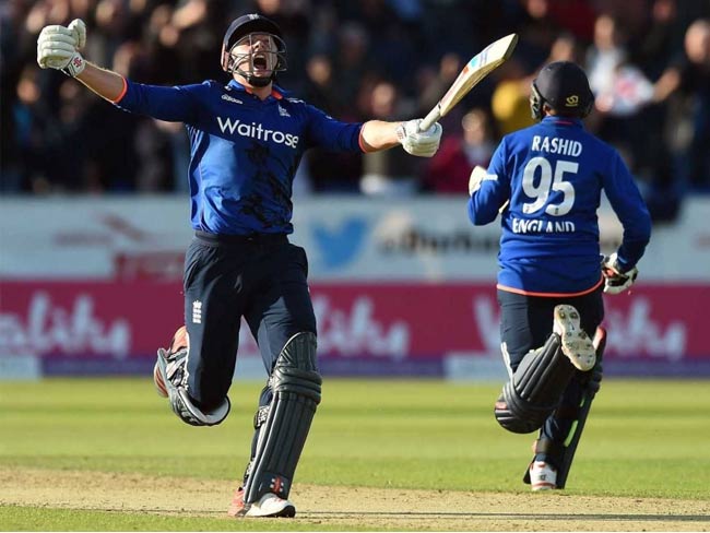 इंग्लैंड ने दूसरे वनडे मुकाबले में द. अफ्रीका को 5 विकेट से हराया