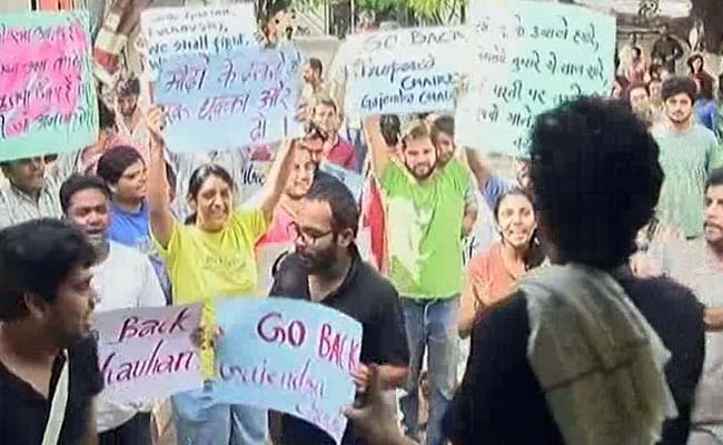 Students' Protest Enters 20th Day at Pune Film Institute Over Key Appointments