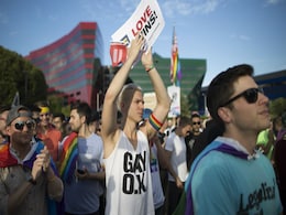 In Wake of US Ruling, Taiwanese Rally for Gay Marriage In Wake of US Ruling, Taiwanese Rally for Gay Marriage