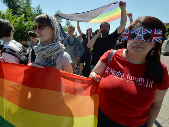 Kiev Gay Rights March Ends in Injuries, Arrests