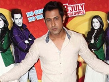 Gippy Grewal Says he Hasn't Fallen Out With Honey Singh