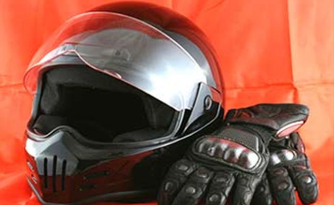 Andhra Pradesh Cabinet Defers Making Helmet Wearing Mandatory to January 1