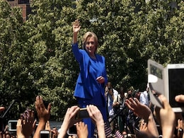 Hillary Clinton Emails Show Old Friend Advising on Foreign Policy Hillary Clinton Emails Show Old Friend Advising on Foreign Policy