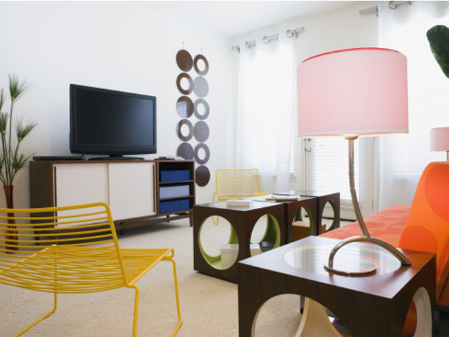 घर खरीदने के फैसले में  महत्वपूर्ण भूमिका निभाती हैं महिलाएं