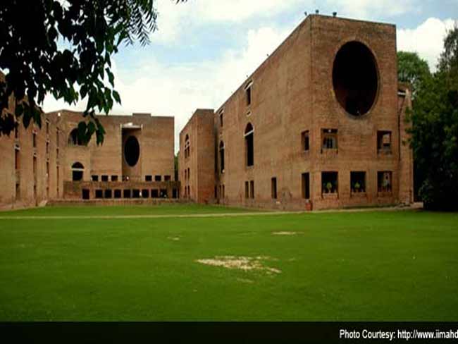 कैट 2015 के प्रारूप में बदलाव, 29 नवंबर को होगी परीक्षा