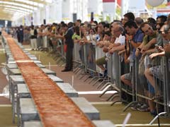Italy Dishes Up World Record With Longest Ever Pizza