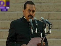 Need for Setting up Blood Banks Along Highways: Minister Jitendra Singh