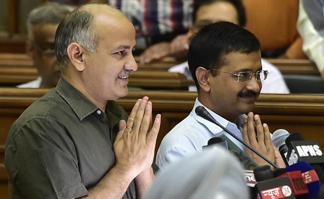 Arvind Kejriwal, Manish Sisodia, 69 Others Take Oath As MLAs In Delhi