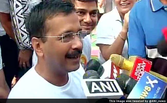 Arvind Kejriwal Joins PM Narendra Modi at Rajpath for Yoga Day