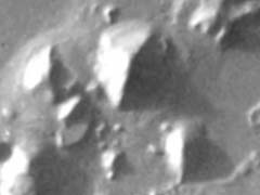मंगल ग्रह पर मिला करोड़ों साल पुराना बर्फ का विशालकाय खंड