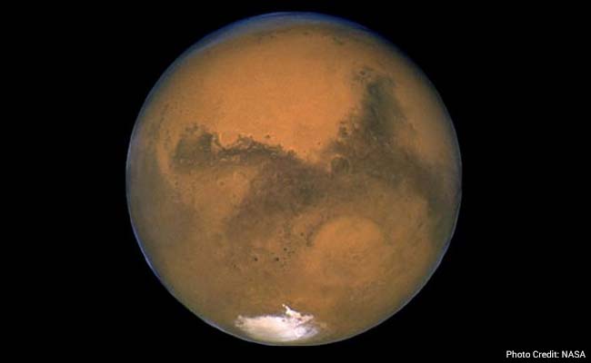 मंगल ग्रह पर मिला करोड़ों साल पुराना बर्फ का विशालकाय खंड