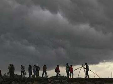 मेघालय के सभी जिलों में भारी बारिश की चेतावनी