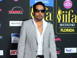 Mika Singh Arrested in Delhi For Assaulting Doctor at Concert Mika Singh Arrested in Delhi For Assaulting Doctor at Concert