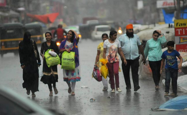 Rain Relief for Hot, Humid Bengal