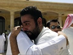 Kuwait Arrests Suspects in Mosque Attack, Mourns Dead