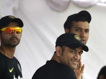 बांग्लादेश के खिलाफ पूरी ताकत से खेलेंगे, हमारा लक्ष्य सीरीज़ जीतना है : धोनी