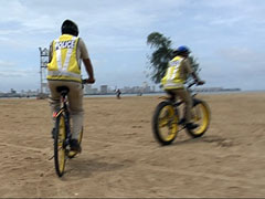 मुंबई पुलिस आधुनिक तकनीक से लैस साइकिलों के जरिये करेगी समुद्री तटों की रक्षा