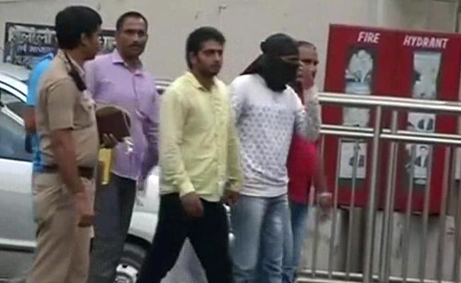 Want to See Culprits Hanged, Says Maharashtra Chief Minister on Mumbai Toxic Alcohol Tragedy
