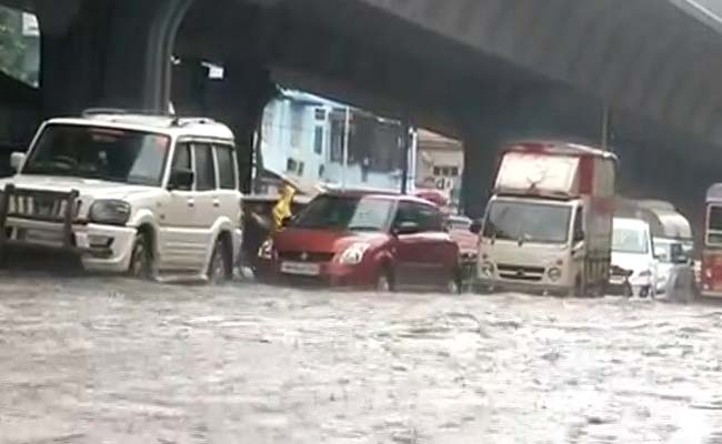 Crippled by Heavy Rain, Mumbai Braces for High Tide