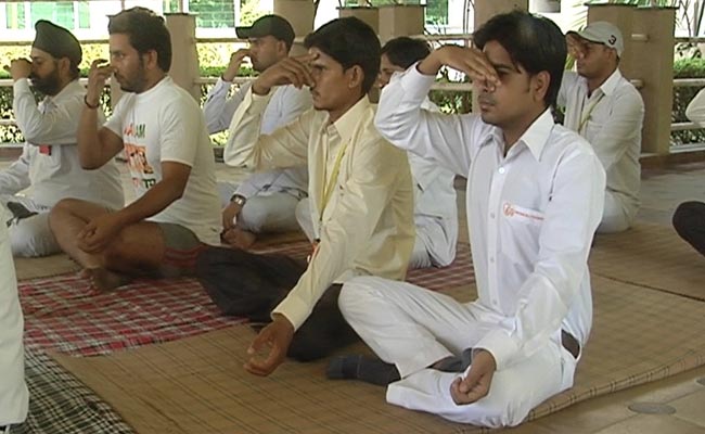 'How Can Anyone Have a Problem With Yoga' Say Muslim Practitioners at Ramdev's Patanjali Institute