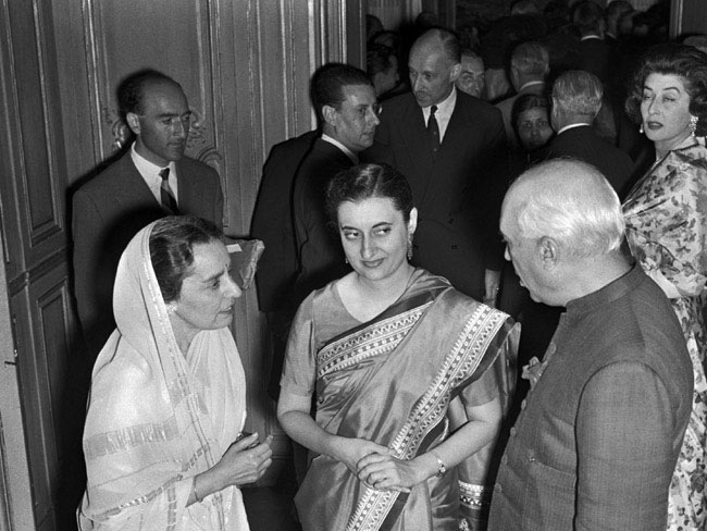 Jawaharlal Nehru's Wikipedia Page 'Edited' by Government Department: Congress