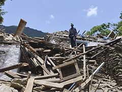 Nepal Earthquake Leaves Remote Villages Cut Off as Rains Begin