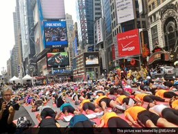 Americans Do Yoga From East to West Coast Americans Do Yoga From East to West Coast