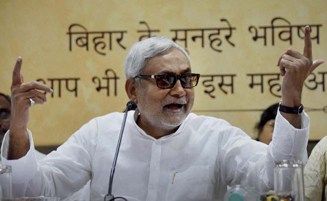 Nitish Kumar's Knock-on-Doors Campaign From Today, Designed by Former Aide of PM Modi