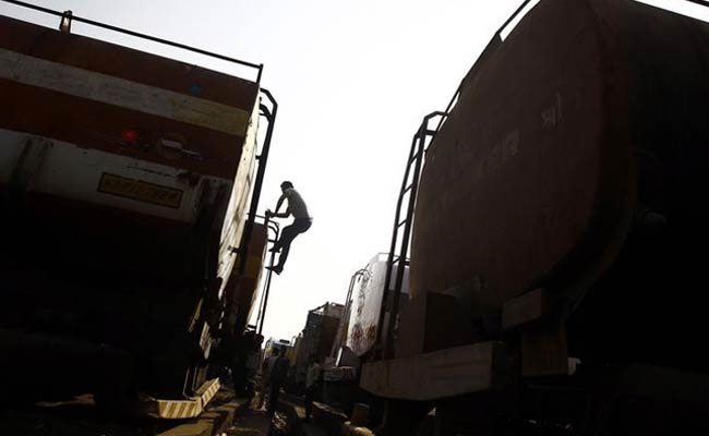 Oil Tankers Association Calls Off Strike In Jammu