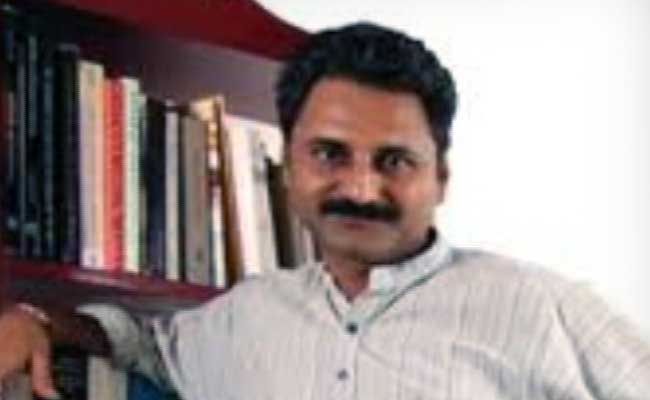 Peepli Live Co-Director Mahmood Farooqi Arrested for Allegedly Raping American Researcher