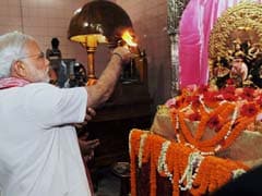 PM Narendra Modi Visits Dhakeshwari Temple, Ramakrishna Mission in Bangladesh