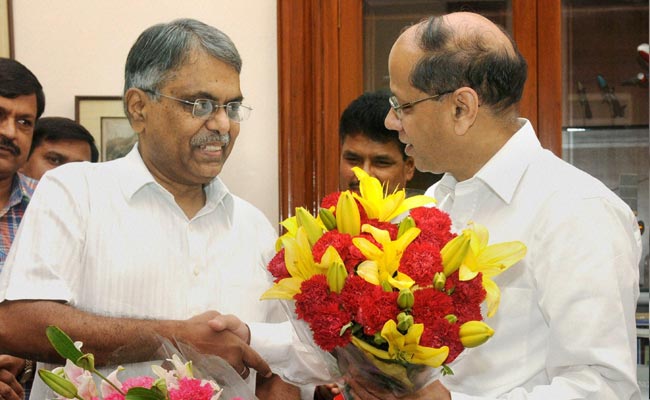 Pradeep Kumar Sinha Takes Charge as Cabinet Secretary